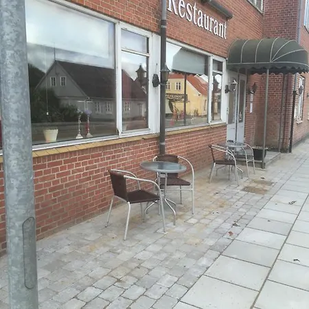 Taars 3* Tårs