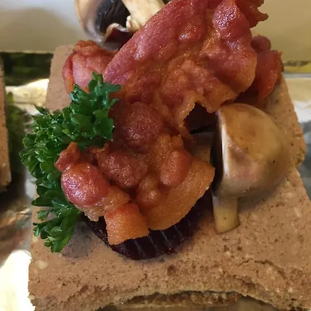 Отель Taars Tars