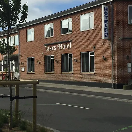 Taars Hotel 3*